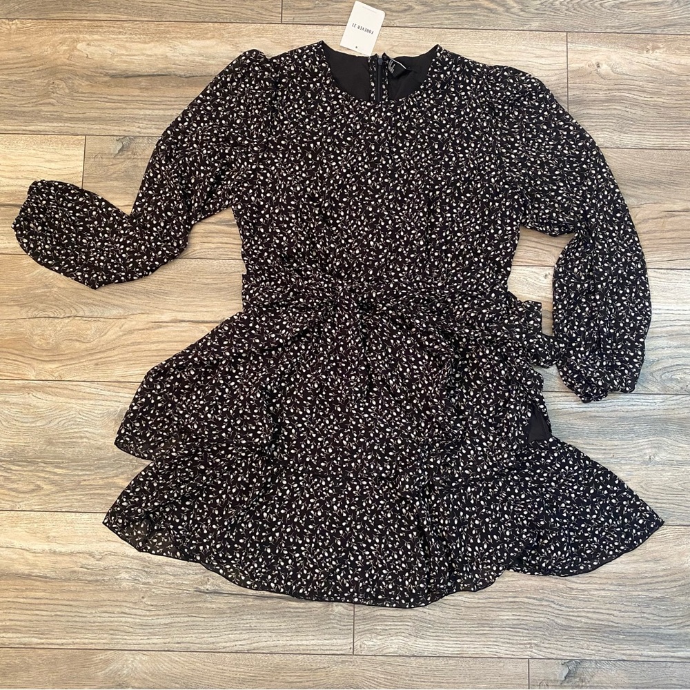 Women’s Forever 21 Black Floral Dress
